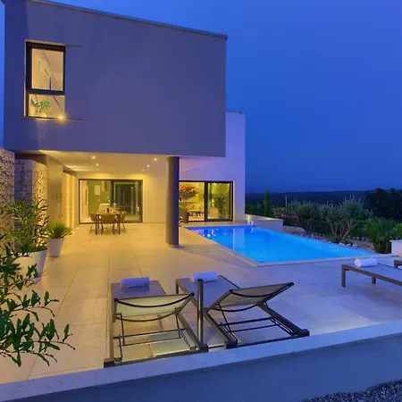 Silente Vilă Salatić