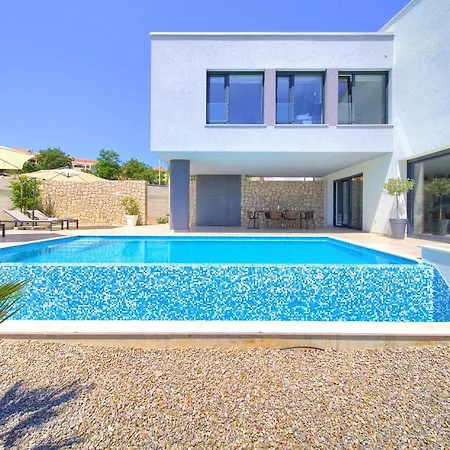 Silente Villa